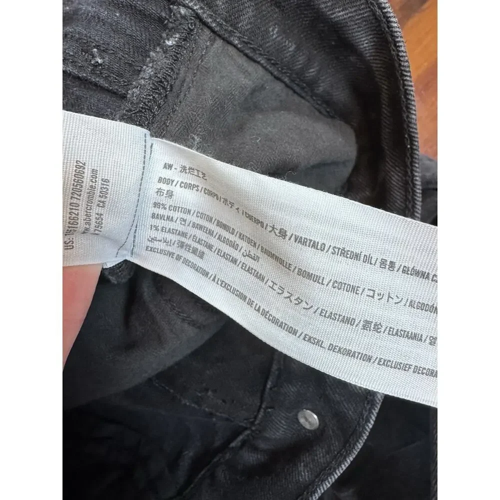 Abercrombie & Fitch Curve Love The 90s Straight Ultra High Rise Jeans Size 26
